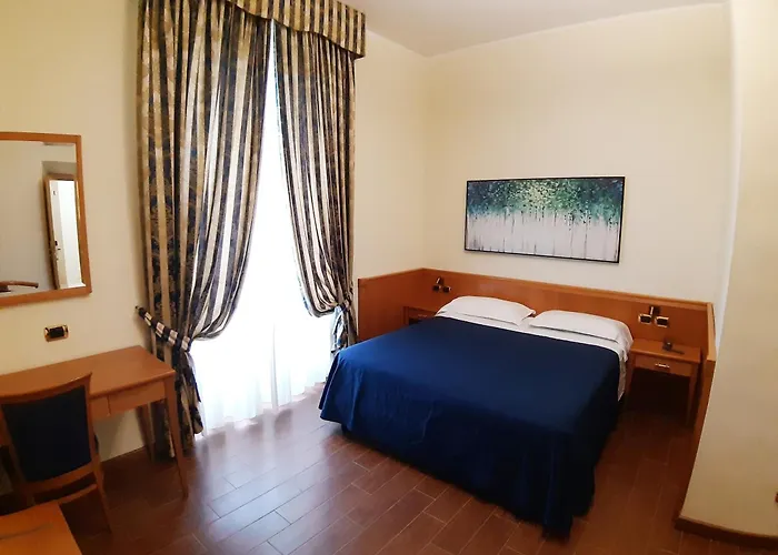 Konukevi Colosseo Roma