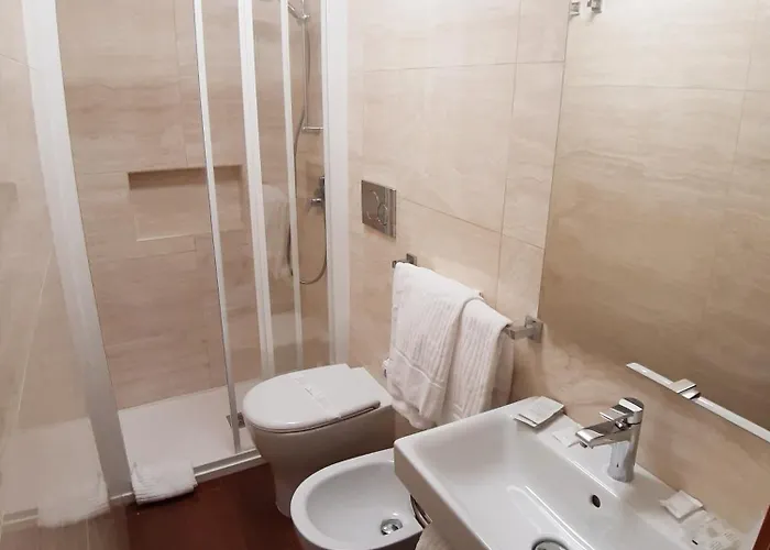 Colosseo Konukevi Roma