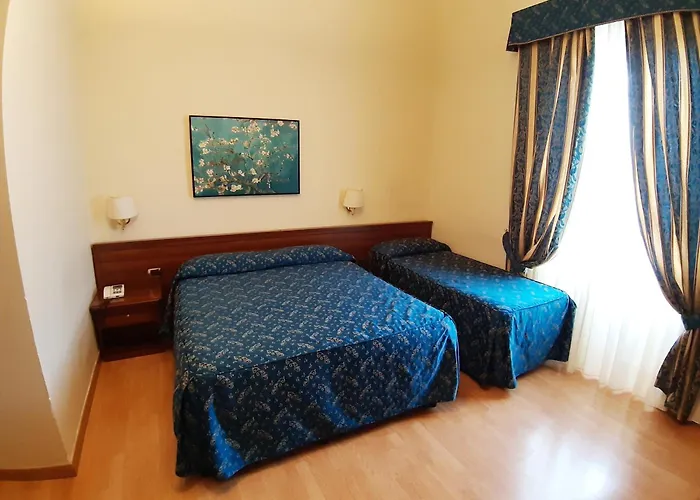 Colosseo Konukevi Roma