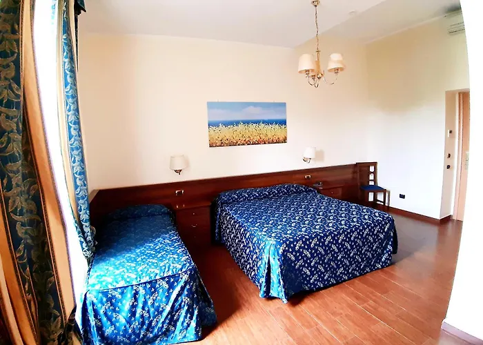 Colosseo Konukevi Roma