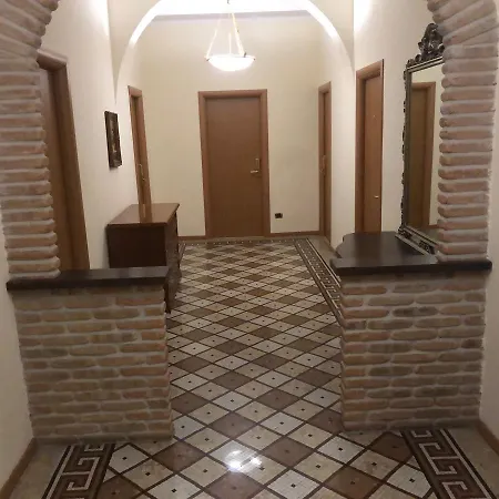 Konukevi Colosseo